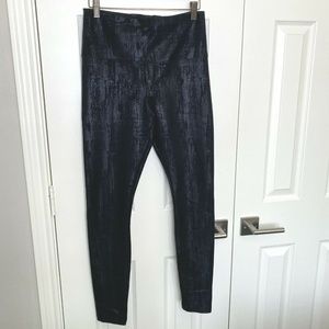 Lysse Black Patterned Stretchy High Waist Leggings